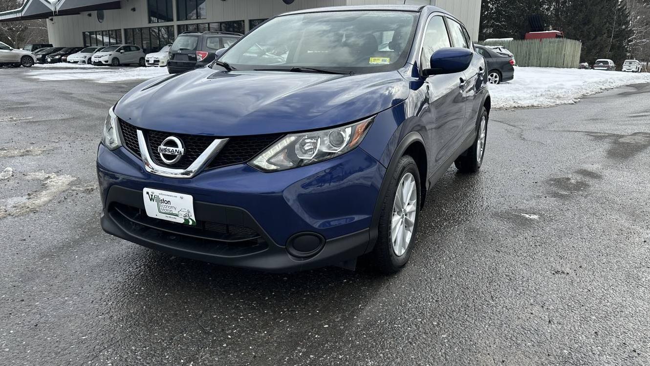 NISSAN ROGUE SPORT 2018 JN1BJ1CRXJW203338 image